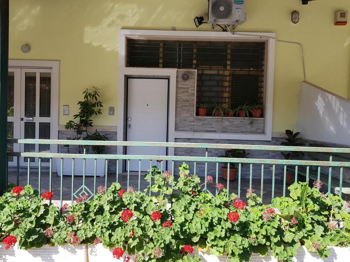 Stylish Apt Terina - Le Lincelle, Lamezia - Bright, Spacious, Elegant And With Terrace SantʼEufemia Lamezia Zewnętrze zdjęcie