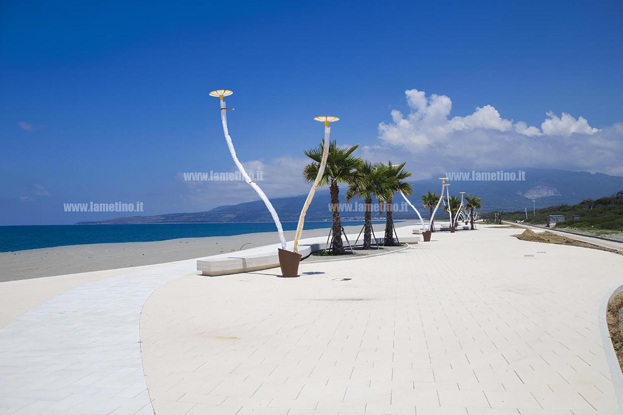 Stylish Apt Terina - Le Lincelle, Lamezia - Bright, Spacious, Elegant And With Terrace SantʼEufemia Lamezia Zewnętrze zdjęcie