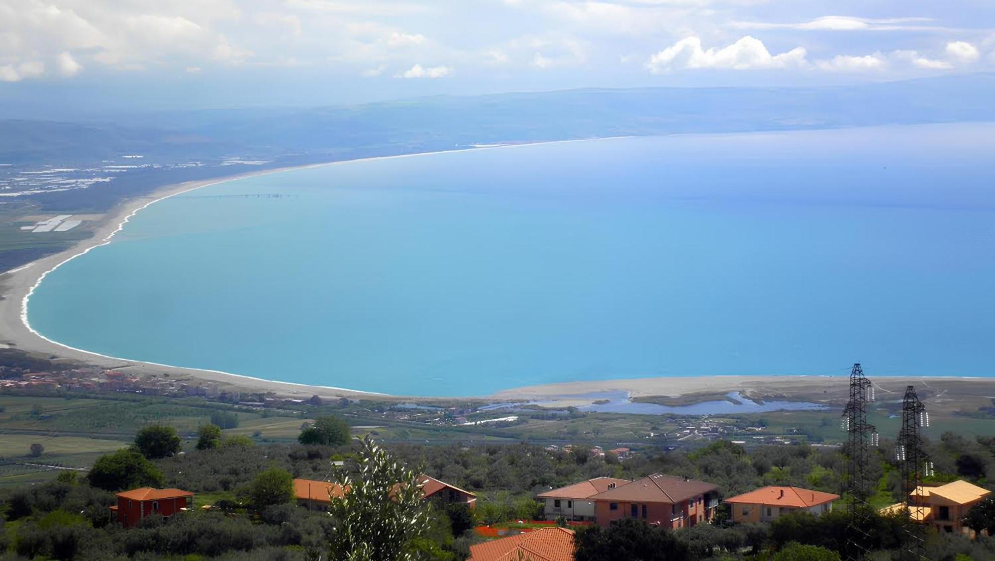 Stylish Apt Terina - Le Lincelle, Lamezia - Bright, Spacious, Elegant And With Terrace SantʼEufemia Lamezia Zewnętrze zdjęcie